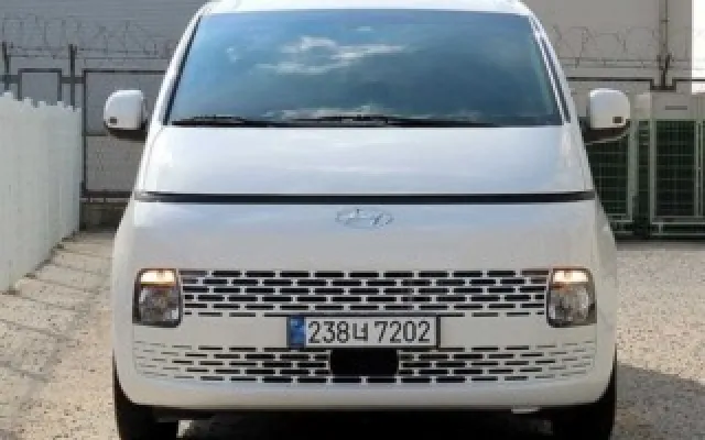 현대인증중고차사이트 스타리아 2WD 디젤 투어러 모던 매물 사진 10 - 2022/09 66,268km